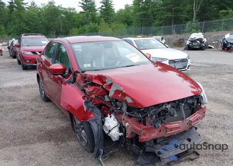 2019 Toyota Yaris Le from USA, damaged, VIN 3MYDLBYV3KY519722